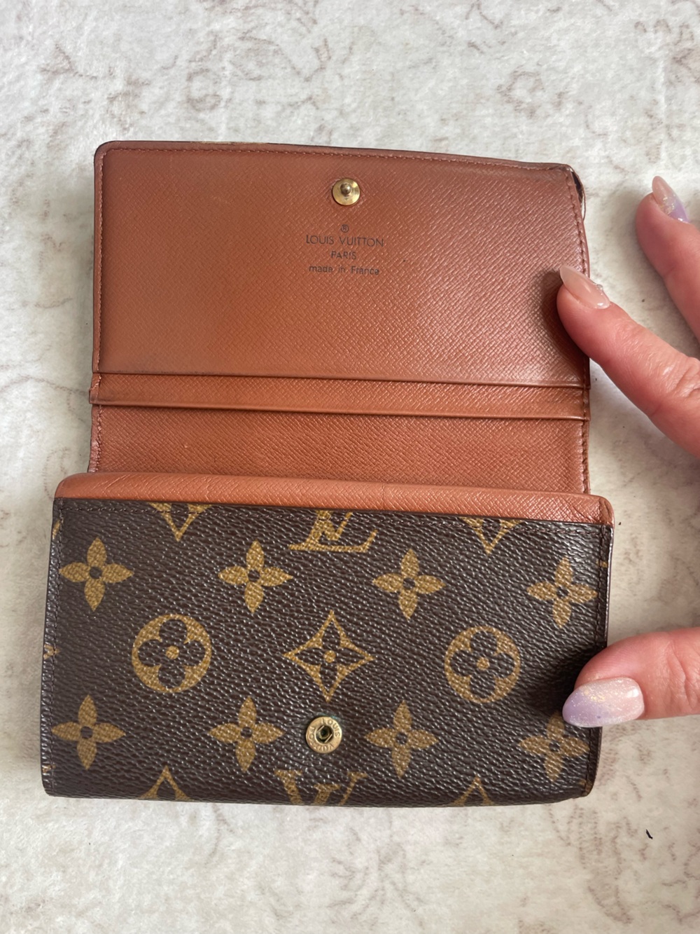 Louis Vuitton Porte Monnaie Billets Tresor Bifold Monogram Wallet - with COA - Picture 6 of 16